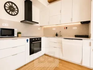 Pronájem bytu 3+kk, Brno, Opuštěná, 80 m2