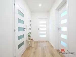 Prodej bytu 3+1, Liberec - Liberec VI-Rochlice, Na Jezírku, 70 m2