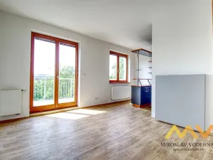Pronájem bytu 1+kk, Hradec Králové - Nový Hradec Králové, Mrštíkova, 32 m2