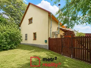 Prodej rodinného domu, Bouzov, 400 m2