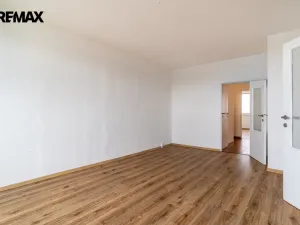 Pronájem bytu 3+1, Praha - Háje, Kupeckého, 70 m2