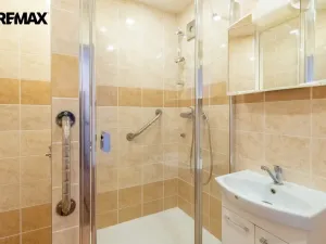 Pronájem bytu 3+1, Praha - Háje, Kupeckého, 70 m2