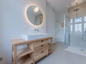Pronájem bytu 3+1, Praha - Dejvice, 133 m2