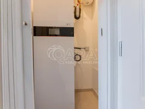 Pronájem bytu 3+1, Praha - Dejvice, 133 m2