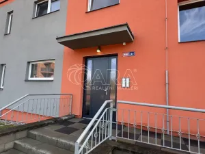 Pronájem bytu 2+kk, Hořovice, U Štěpánků, 51 m2