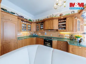 Prodej bytu 3+1, Karlovy Vary, Moskevská, 72 m2