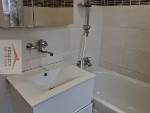 Pronájem bytu 2+1, Valašské Meziříčí - Krásno nad Bečvou, Zámecká, 75 m2