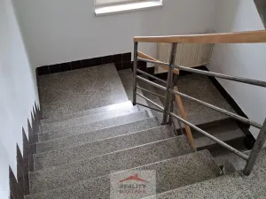 Pronájem bytu 2+1, Valašské Meziříčí - Krásno nad Bečvou, Zámecká, 75 m2