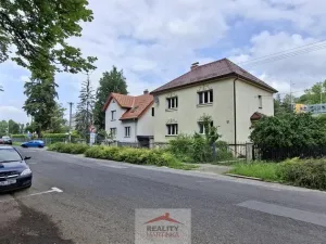 Pronájem bytu 2+1, Valašské Meziříčí - Krásno nad Bečvou, Zámecká, 75 m2