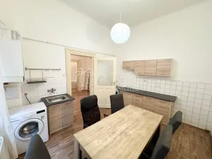 Pronájem bytu 2+1, Praha - Nové Město, Petrské náměstí, 89 m2