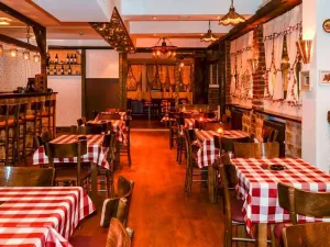Pronájem restaurace, Praha - Nové Město, 200 m2