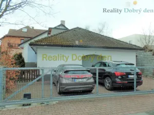 Pronájem bytu 2+kk, Opava, Hozovo nábřeží, 81 m2