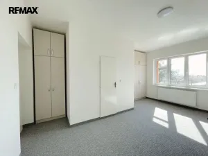 Pronájem bytu 3+1, Lety, 100 m2