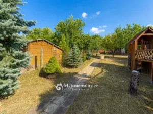 Prodej zahrady, Dobšice, 1399 m2