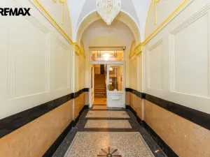 Pronájem bytu 2+kk, Praha - Vinohrady, Korunní, 53 m2