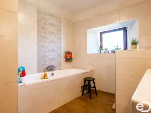 Prodej rodinného domu, Trhové Sviny - Hrádek, 130 m2