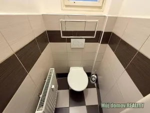 Pronájem bytu 1+1, Praha - Holešovice, U elektrárny, 40 m2