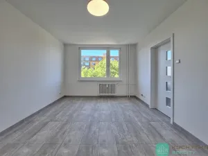 Pronájem bytu 1+1, Litvínov, Čapkova, 36 m2
