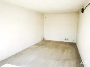 Pronájem garáže, Jihlava, Telečská, 18 m2
