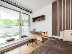 Prodej bytu 2+kk, Praha - Hrdlořezy, Mezilehlá, 51 m2