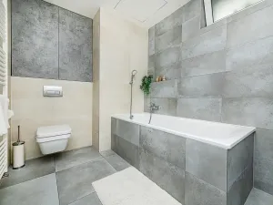 Prodej bytu 2+kk, Praha - Hrdlořezy, Mezilehlá, 51 m2