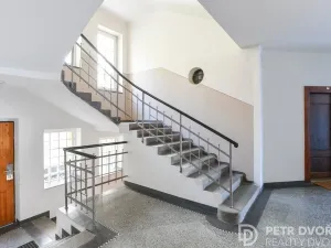 Prodej bytu 3+kk, Praha - Karlín, Pernerova, 71 m2
