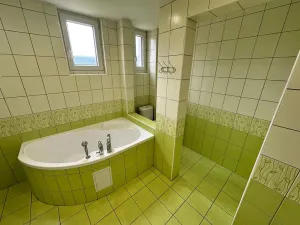 Pronájem bytu 2+1, Děčín, Škroupova, 64 m2