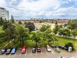 Pronájem bytu 3+kk, Praha - Kobylisy, Kaňkovského, 68 m2