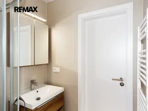 Pronájem bytu 2+1, Praha - Podolí, Ve svahu, 55 m2