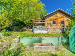 Pronájem chaty, Kralupy nad Vltavou - Mikovice, U Studánky, 15 m2