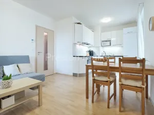 Prodej bytu 2+kk, Praha - Malešice, Nad úžlabinou, 48 m2