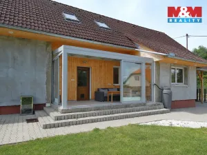 Prodej rodinného domu, Krupá, 186 m2
