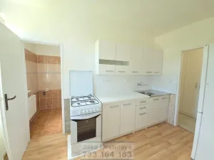 Prodej bytu 2+1, Opava - Předměstí, Sadová, 62 m2