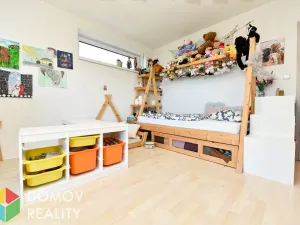 Prodej rodinného domu, Loděnice, Sedmidomí, 158 m2