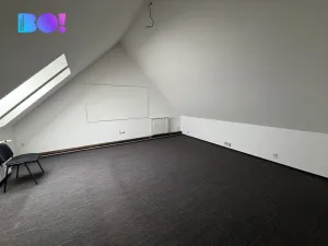 Pronájem kanceláře, Brno, Roubalova, 300 m2