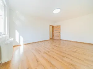 Pronájem bytu 1+1, Kladno - Kročehlavy, Finská, 35 m2
