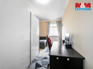 Prodej rodinného domu, Bor, náměstí Republiky, 197 m2