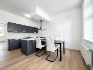 Pronájem bytu 2+1, Krnov - Pod Cvilínem, Sokolovská, 77 m2