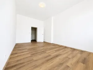 Pronájem bytu 2+1, Krnov - Pod Cvilínem, Sokolovská, 77 m2