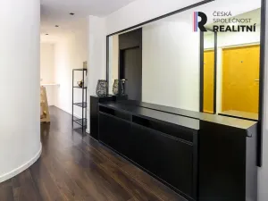 Pronájem bytu 2+1, Zlín, M. Knesla, 55 m2