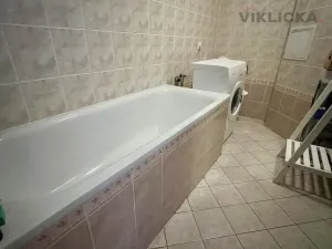 Pronájem bytu 2+kk, Brno - Líšeň, Podbělová, 40 m2