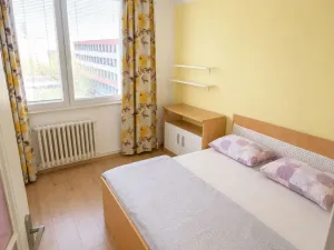 Pronájem bytu 3+1, Praha - Háje, Mendelova, 64 m2