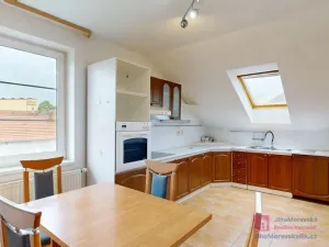 Pronájem bytu 5+1, Vracov, náměstí Míru, 233 m2