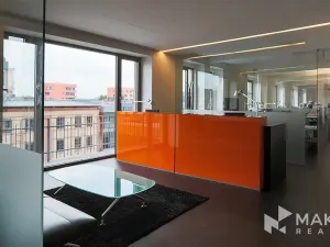 Pronájem kanceláře, Praha - Holešovice, Jankovcova, 653 m2