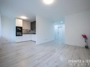 Prodej bytu 3+kk, Praha - Střížkov, Rumburská, 61 m2