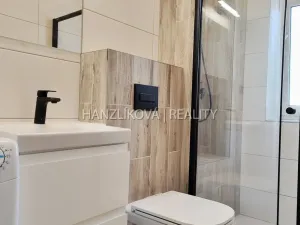 Pronájem bytu 2+kk, České Budějovice - České Budějovice 6, Nádražní, 32 m2