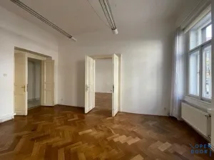 Pronájem bytu 3+1, Praha - Smíchov, Lidická, 99 m2