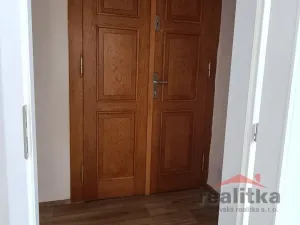 Pronájem bytu 2+1, Opava - Město, Ostrožná, 70 m2