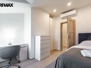 Pronájem bytu 4+kk, Karlovy Vary, Bulharská, 118 m2