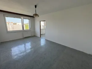 Prodej bytu 3+1, Strakonice, Sídliště 1. máje, 64 m2